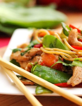 Chicken and Vegetable Stir-Fry with Pasta
